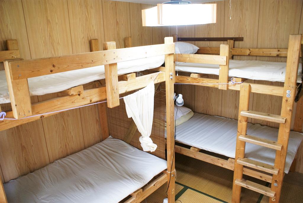 Minshuku Agaihama Hostel Yonabaru Exterior foto